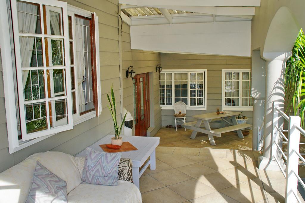 Knysna N2 Lodge Exterior foto